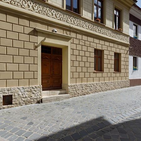 Postavarului8 Braşov Exteriör bild